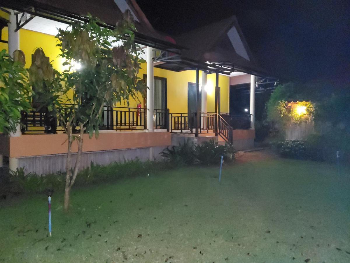 Lanta Lucky House Hotel Koh Lanta Ngoại thất bức ảnh