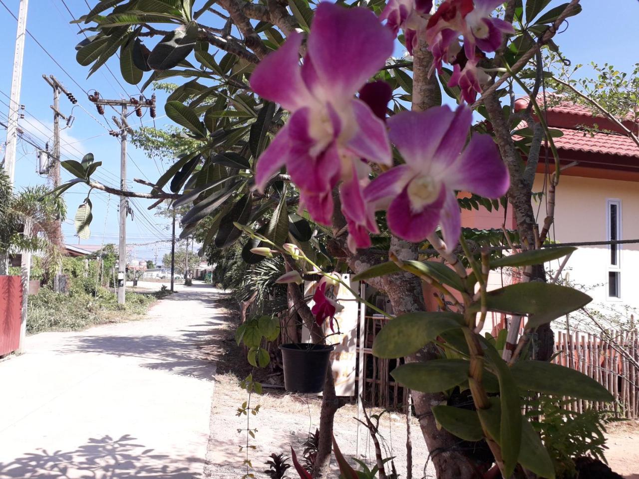 Lanta Lucky House Hotel Koh Lanta Ngoại thất bức ảnh